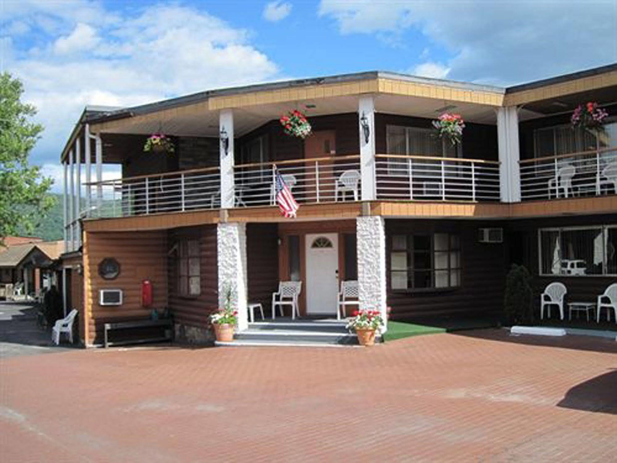 Lake Crest Inn Lake George Exterior foto